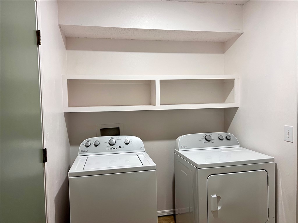 Dixieland Village 1st Add Rogers - Residential Lease