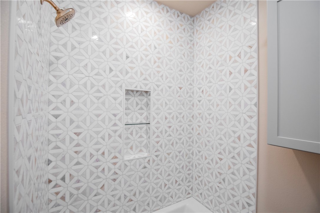 Aurora Sub Ph 3 Bentonville - Residential