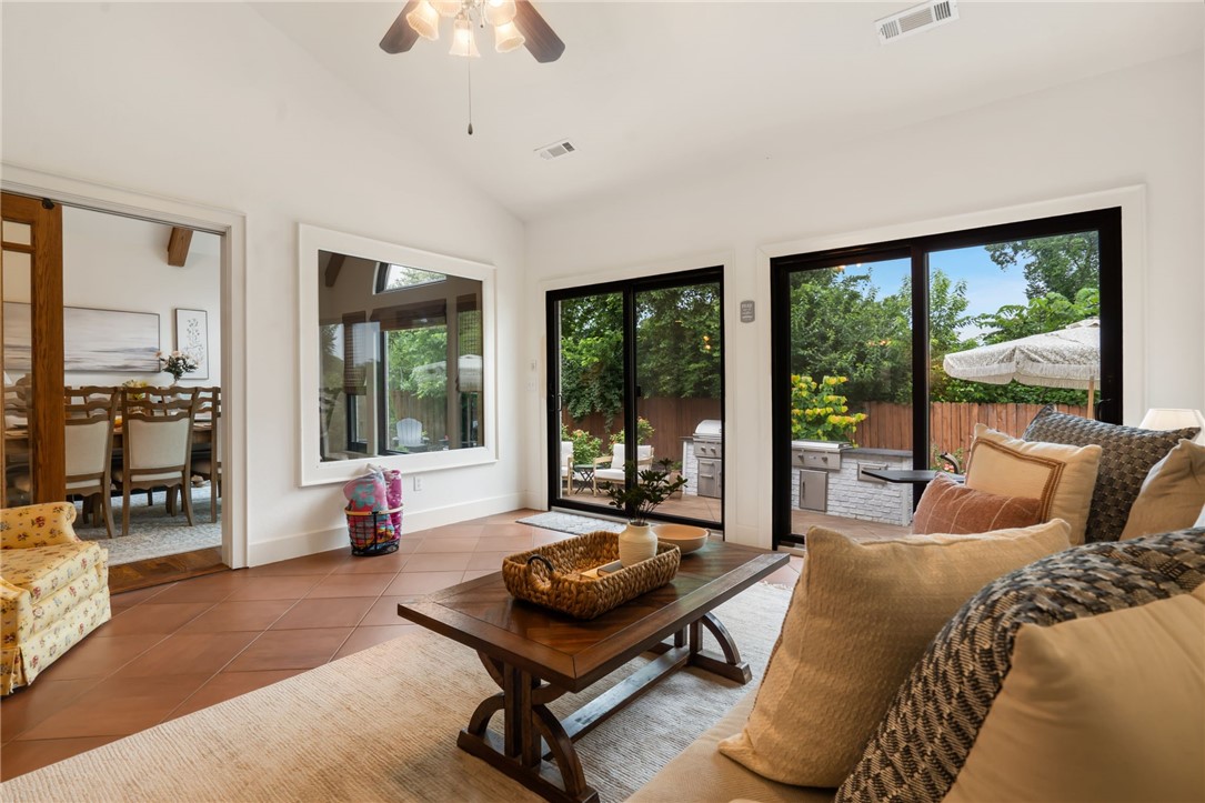 Shadow Valley Ph 1 Rogers - Residential