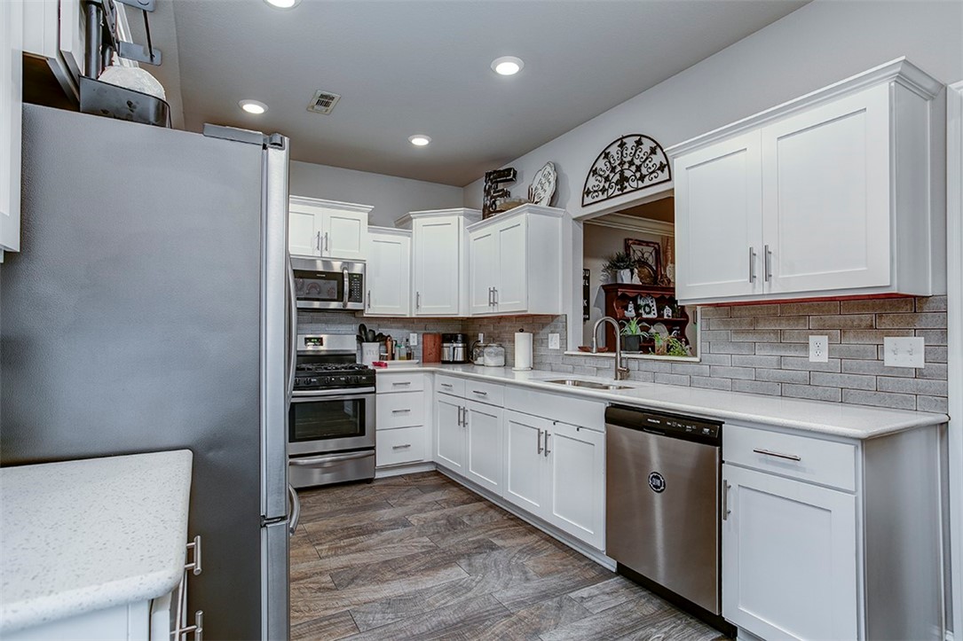 Belle Meade Sub Ph I & Ii - Residential