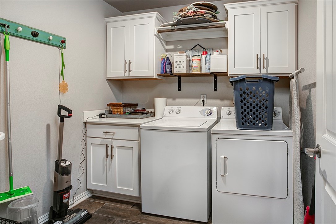 Belle Meade Sub Ph I & Ii - Residential