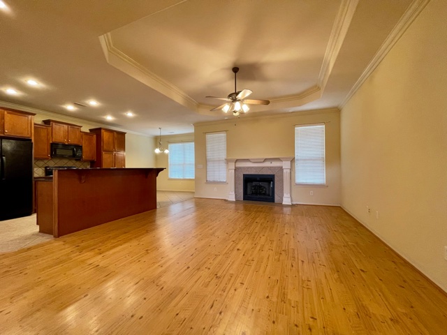 Crofton Manor Sub - Residential Lease