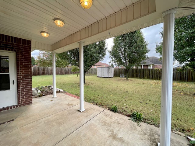 Crofton Manor Sub - Residential Lease