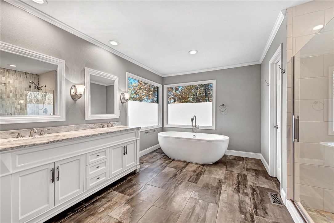 Kenwood Sub Bvv - Residential