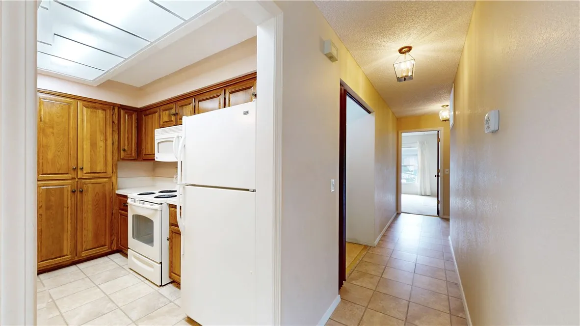 Bella Vista, Arkansas 72714, United States, 3 Bedrooms Bedrooms, ,2 BathroomsBathrooms,Residential,Pending,152495