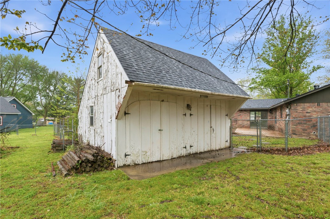 North Brush Creek Hills Unit 1 Rogers - Residential