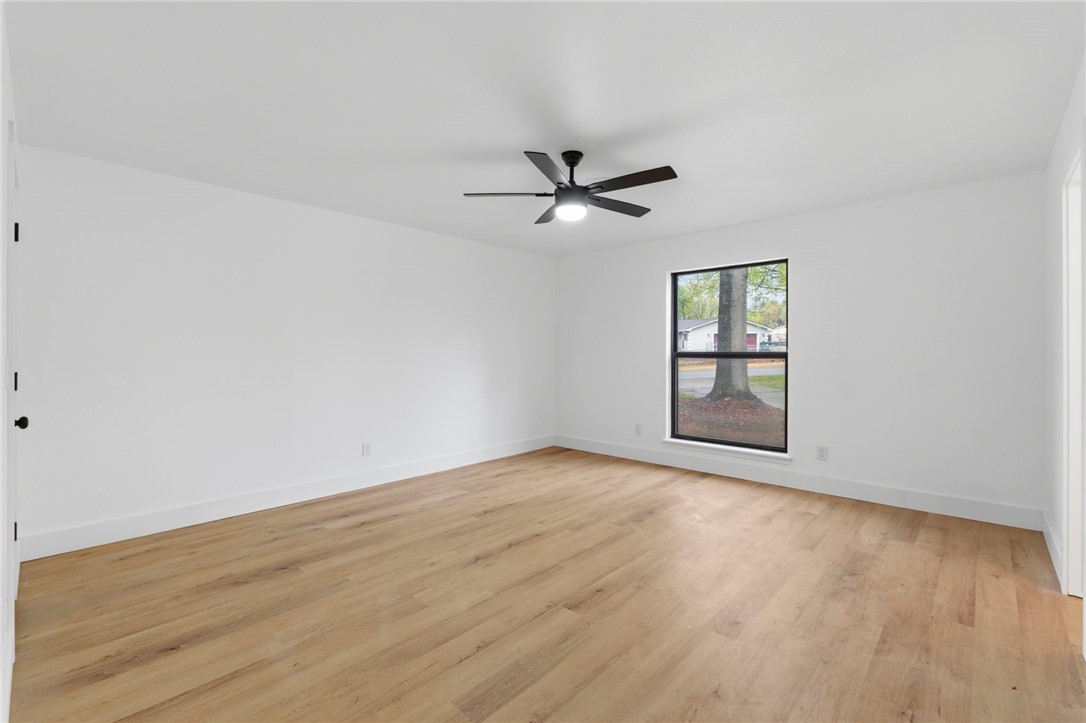 North Brush Creek Hills Unit 1 Rogers - Residential