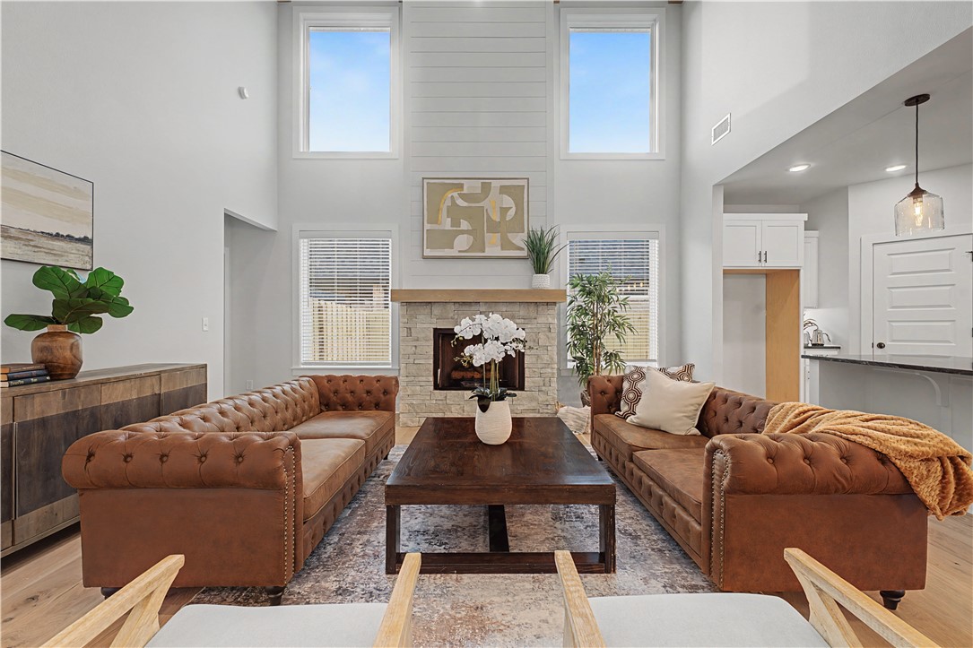 MAPLE ESTATES PH III-CENTERTON - Residential