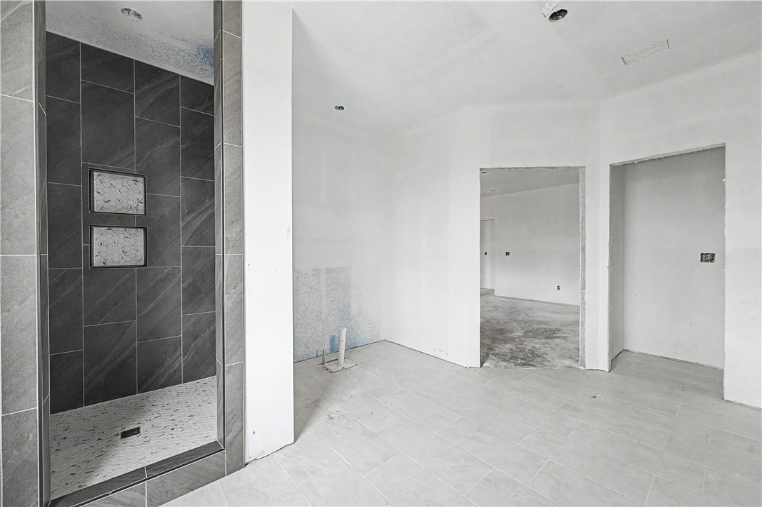 MAPLE ESTATES PH III-CENTERTON - Residential