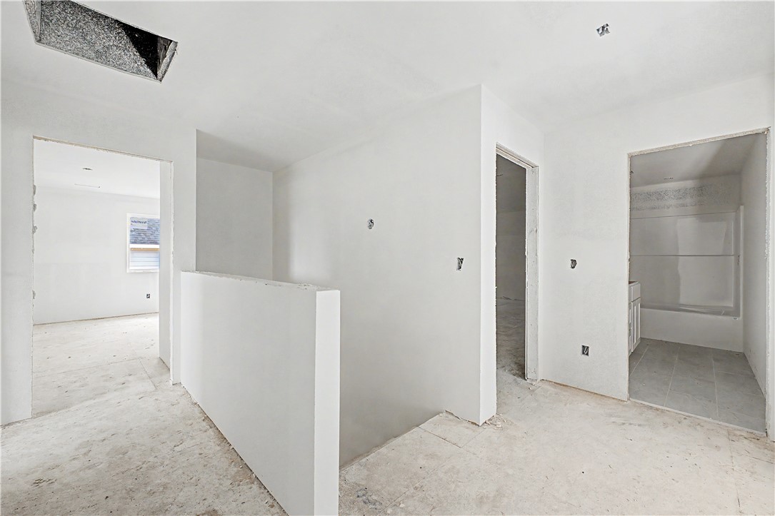 MAPLE ESTATES PH III-CENTERTON - Residential