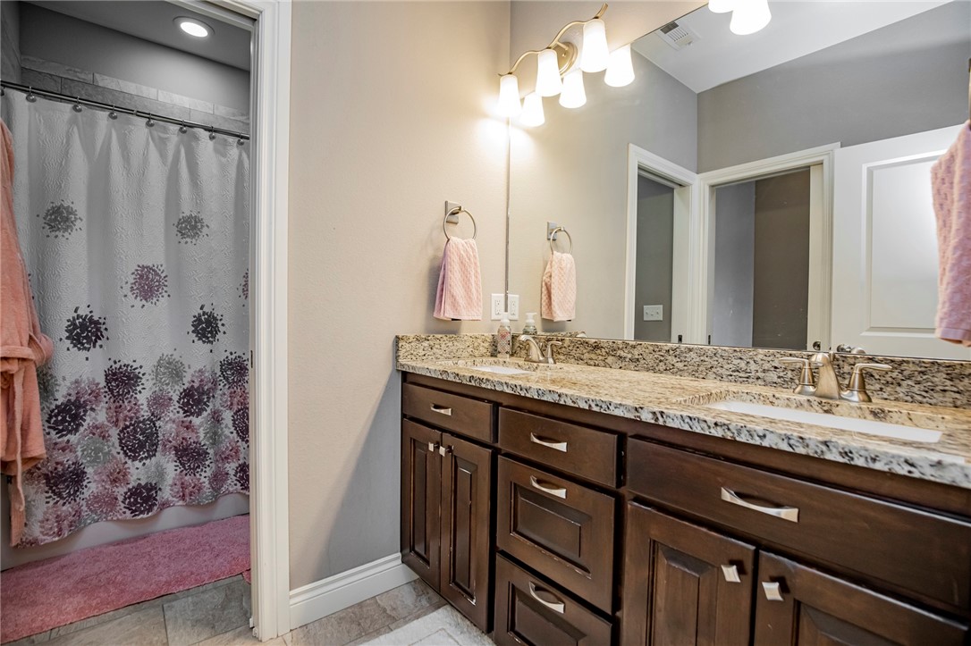 Amber Ridge At Woods Creek Bentonville - Residential