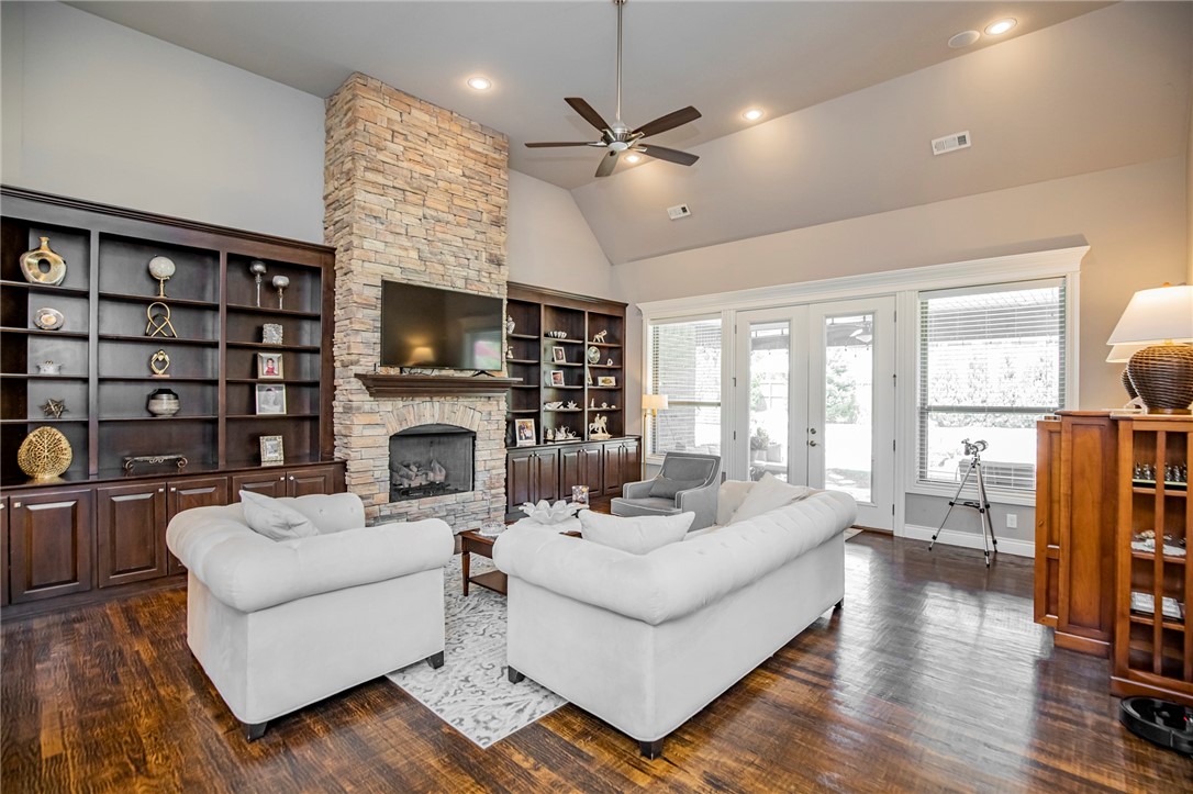 Amber Ridge At Woods Creek Bentonville - Residential