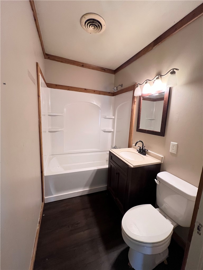 Hendrix Add - Residential Lease