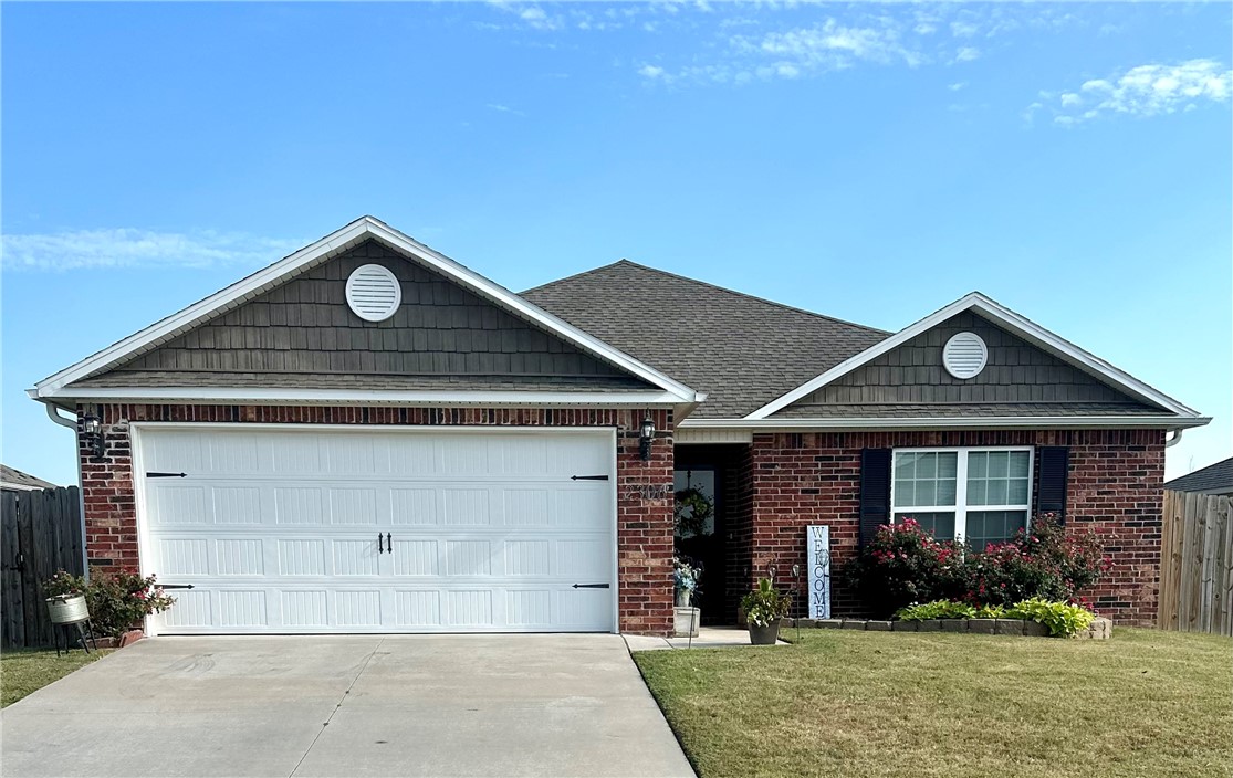Have you been looking for that home with the perfect location, well look no further. This 1480 sq ft home lives big, if you are looking for that space to entertain or just to unwind without feeling crowded, this home will suite all of your needs. Large granite counter tops in the kitchen, stainless steel appliances with a conveying refrigerator, LVP flooring in the wet areas, living and hallway spaces. There is a covered back patio to enjoy that morning coffee or the late afternoon sunsets. If you have pet's or have been wanting to get one, there is a privacy fence to watch them run and play. This home will not last long.