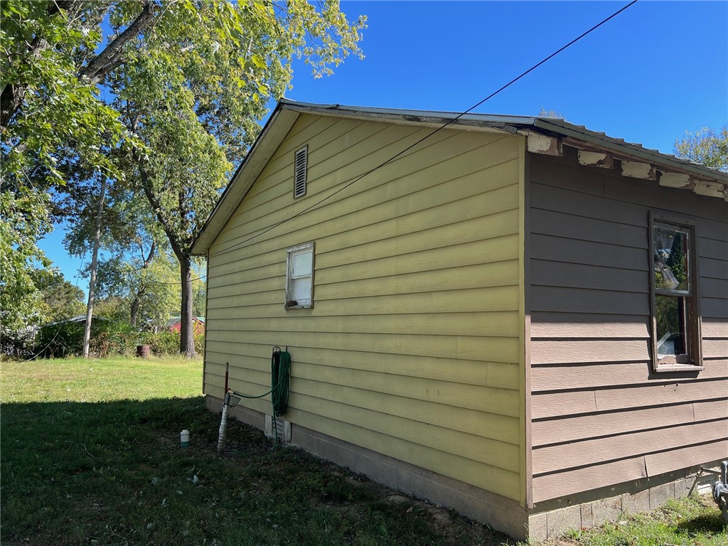 N Yellville - Residential