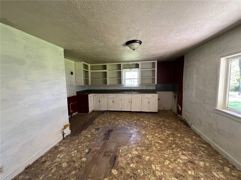 N Yellville - Residential