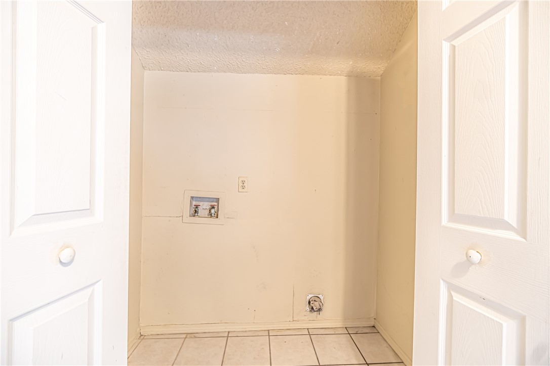 Rolling Oaks - Residential Lease