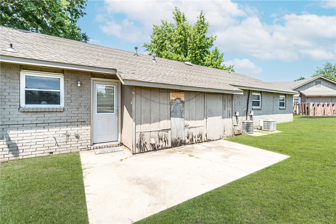 Rolling Oaks - Residential Lease