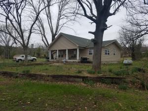 3 bedroom 1 bath home on 4.3 acres. This home has been remodeled and the bathroom offers a walk in shower and a Jacuzzi tub.