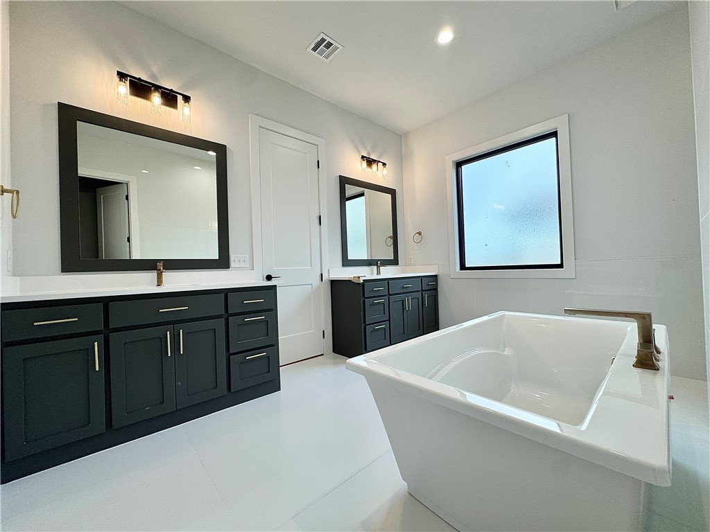 Aurora - Residential