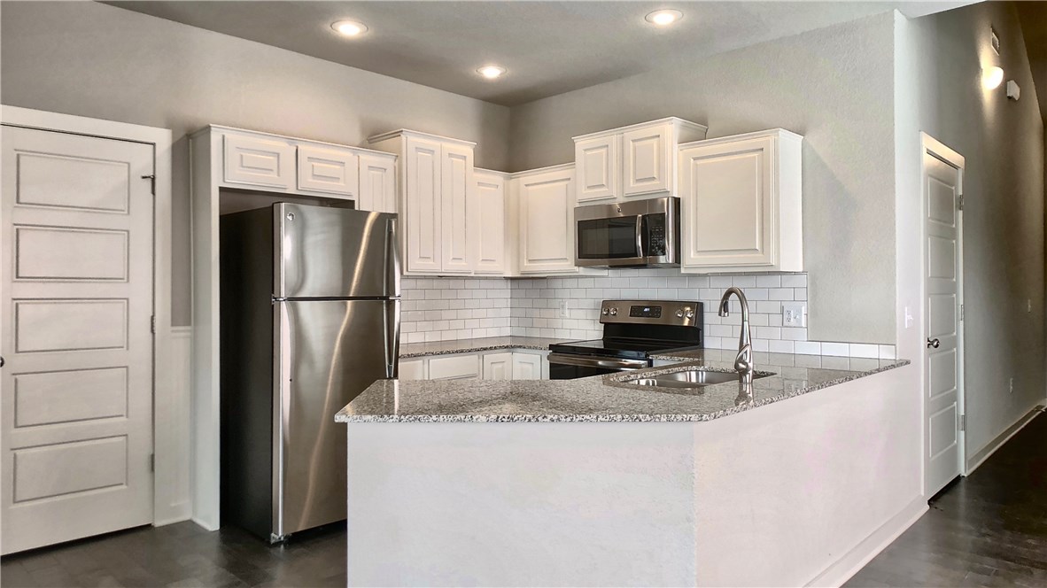 Row Homes at the Links - Residential Lease