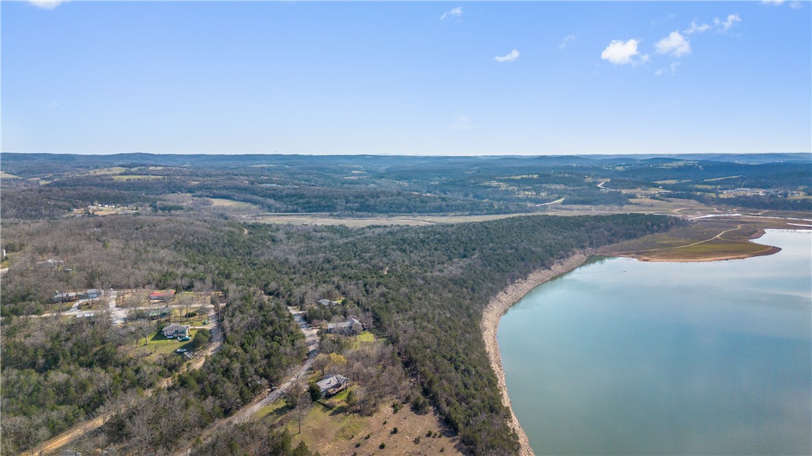 LAKEVIEW ADD LAKE BS ES - Land