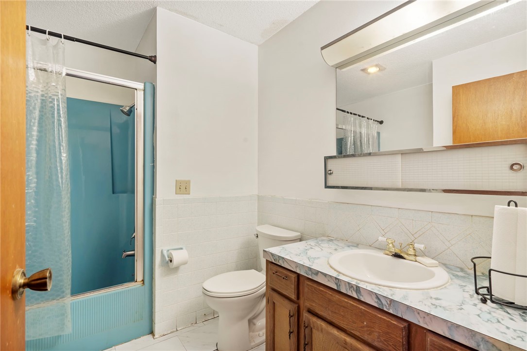 Rolling Hills Sub Bentonville - Residential