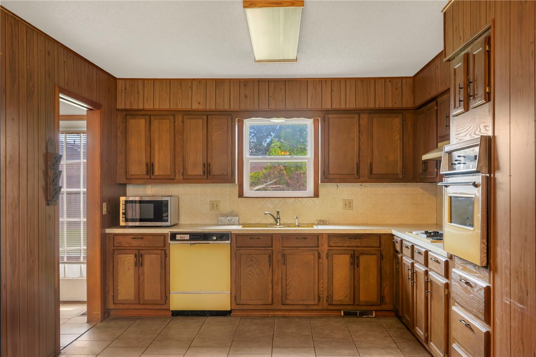 Rolling Hills Sub Bentonville - Residential