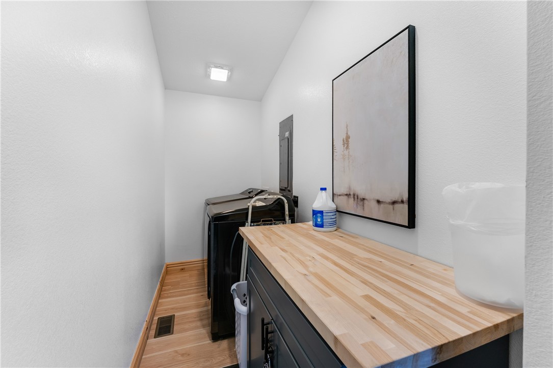 Unit 10 Holiday Island - Residential