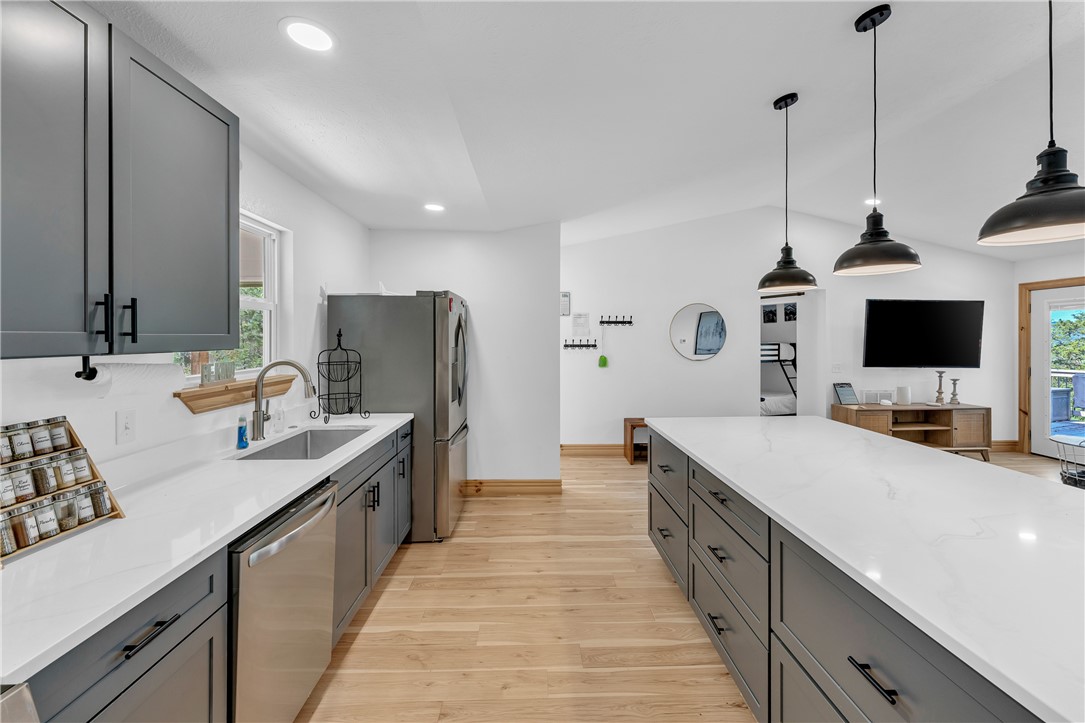 Unit 10 Holiday Island - Residential