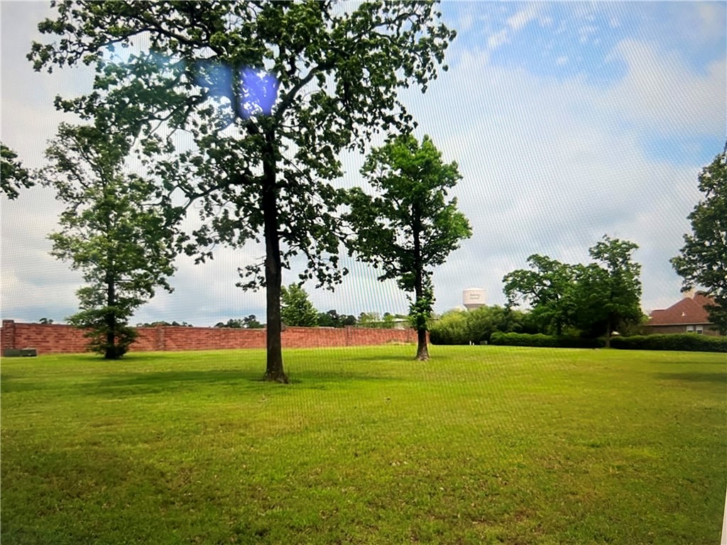 .44 acre, Cleared & Flat Lot with ALL utilities at the street! In the Established Neighborhood of The Bluffs with Table Rock Lake and Paddle Board Beach less than 3 miles away and Historic Eureka Springs 4 miles away! This sleepy town is finally waking up and building your perfect new home has never been easier. Contractor Concierge Srvc available so you can stay focused on the dream w/o the headache of permitting. Owner Financing is also available!!! Holiday Island is home to 2 Golf Courses, 2 Swimming Pools, Pickle Ball Court, Miniature Golf, and most importantly a Full Service Marina! Beachy Swimming Holes and Picnic Areas are all over town. Lake Life & Mountain Hikes in the Ozarks!. Pedal, Paddle & Putt!! Holiday Island is the City that Lives to Play!