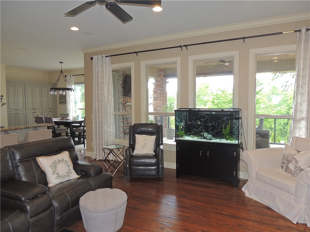 Shadow Valley PUD Ph Vii Rogers - Residential