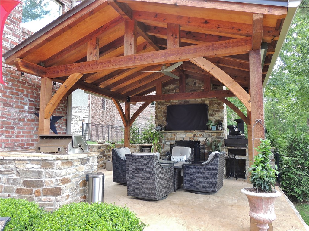 Shadow Valley PUD Ph Vii Rogers - Residential