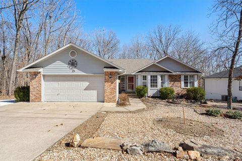 Photo of 23 Sunderland Drive, Bella Vista, AR 72714 (MLS # 1336886)