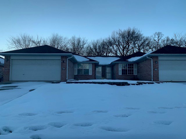 3 Bedrooms 2 bath and 2 car garage on each unit, property is fully rented, Great investment or live in one side and rent other, Large living room with corner gas fireplace in the city limit of Springdale.