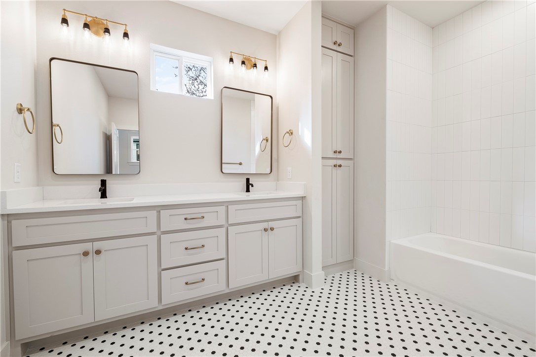 East Side 3rd Add Bentonville - Residential