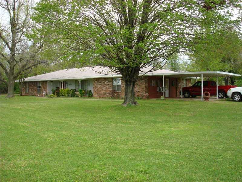 BRICK 3 OR 4 BR, 2.5 BA, 1.4AC, PARK LIKE SETTING, KITCHEN UPGRADED W/NEW APPLIANCES. DETACHED 2 CAR GARAGE/WORKSHOP. HOUSE GARAGE CONVERTED TO GAME ROOM OR ? HEARTH RM OFF KIT W/WOOD BURNING INSERT FP. CLOSE TO PROMENADE MALL, I540