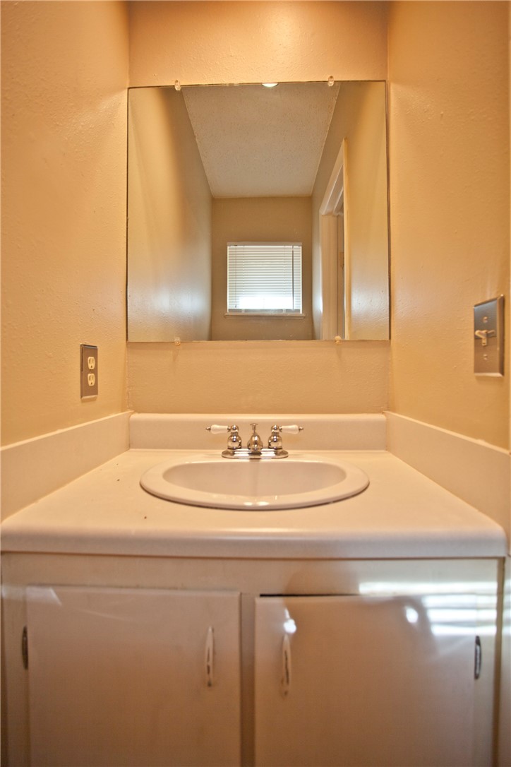 Red Bird Estates - Residential Lease