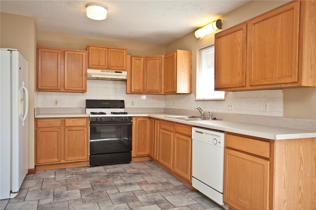 Red Bird Estates - Residential Lease