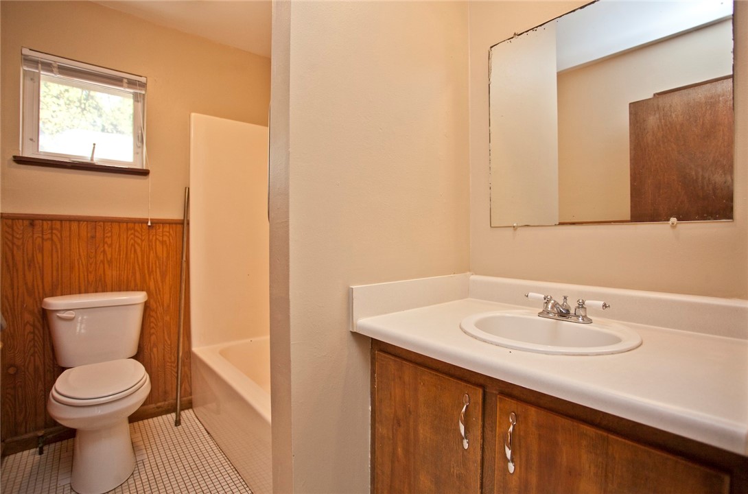 Red Bird Estates - Residential Lease