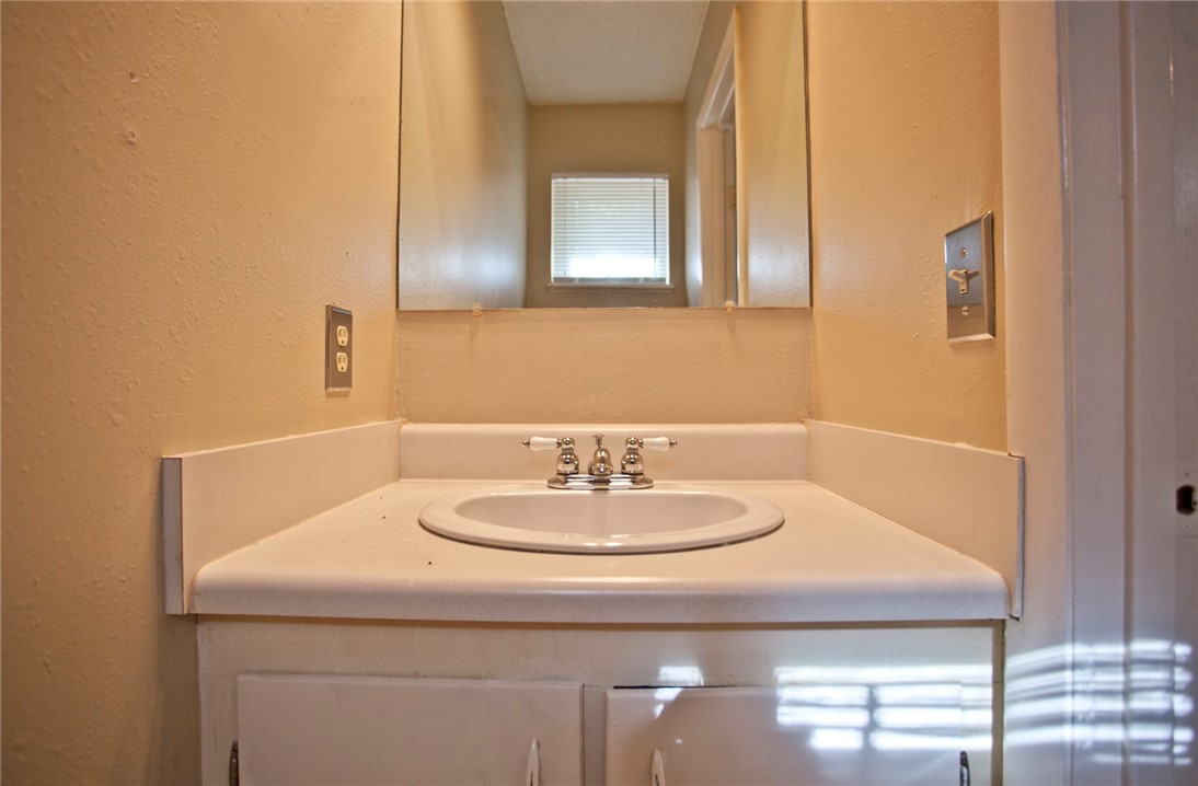 Red Bird Estates - Residential Lease