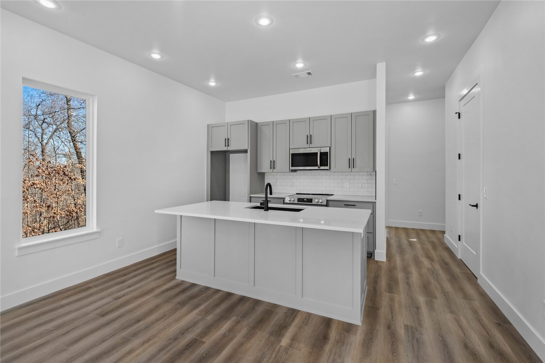 Berkshire Sub Bvv - Residential