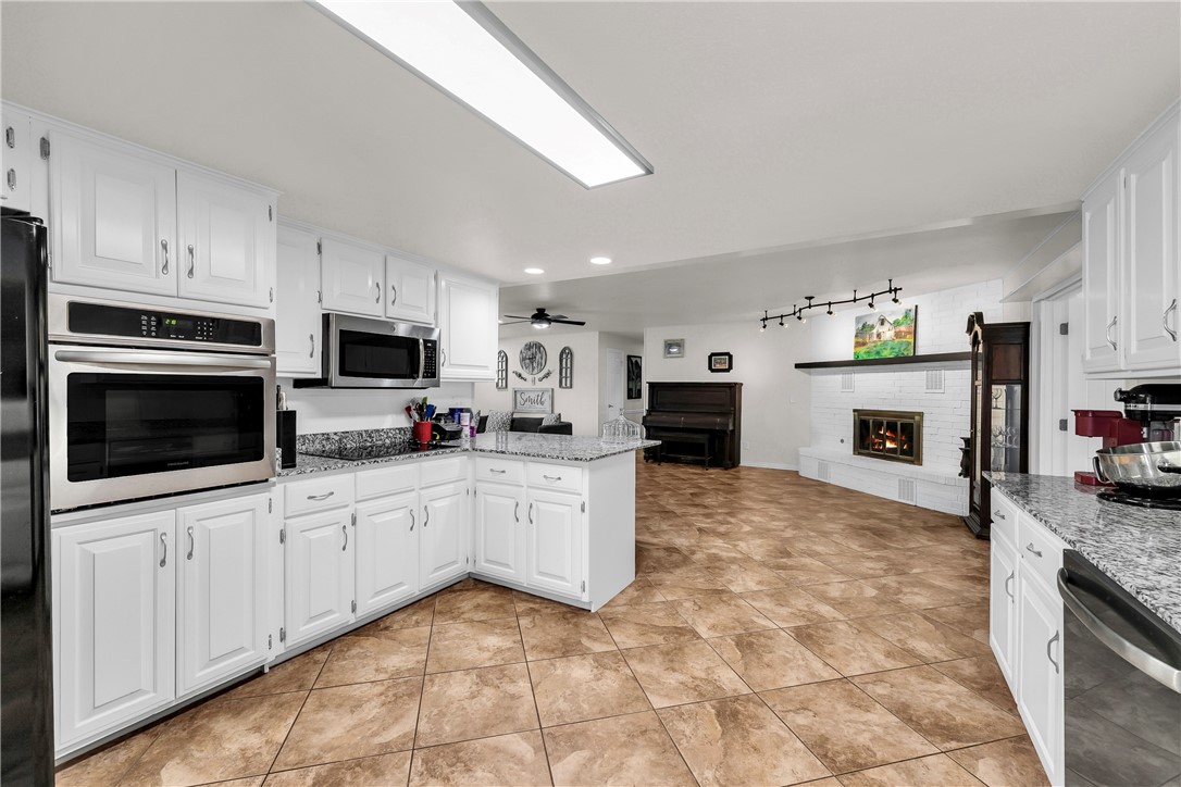ELM SPRINGS HGTS UNIT 2-SPRINGDALE - Residential