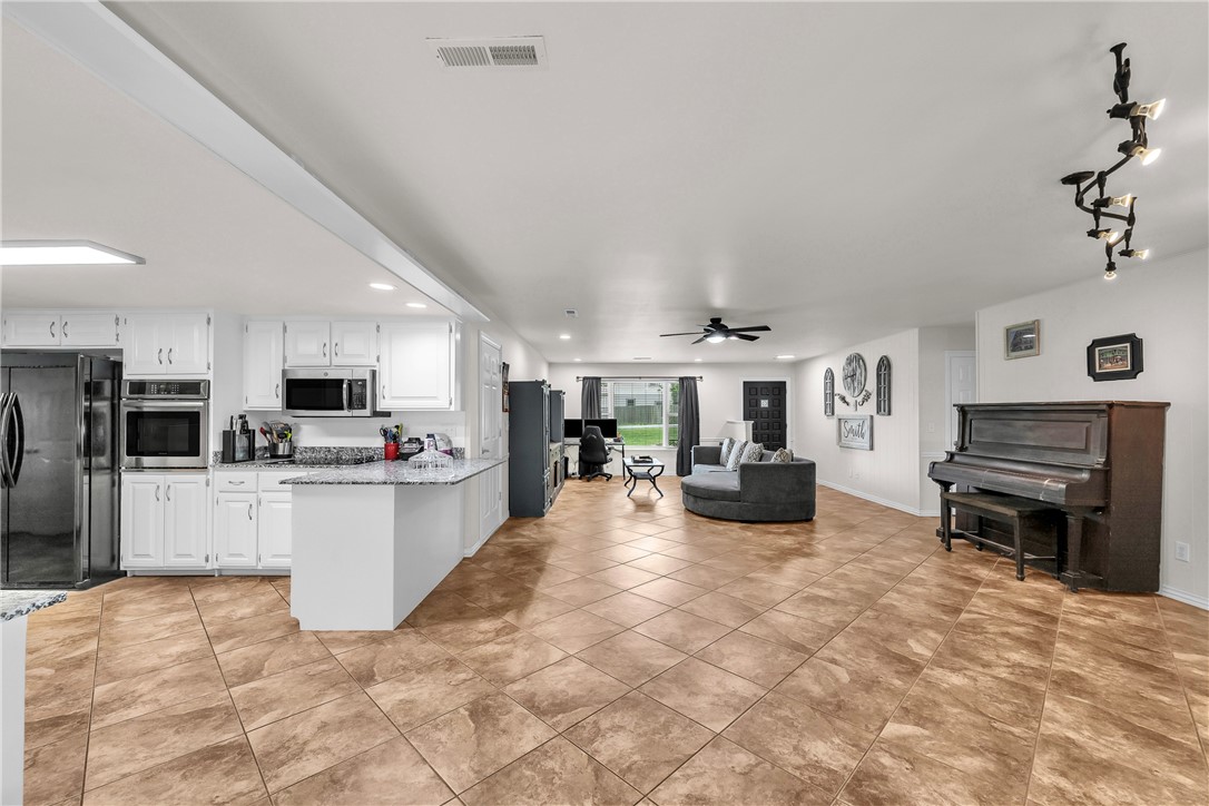 ELM SPRINGS HGTS UNIT 2-SPRINGDALE - Residential