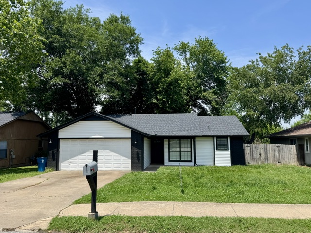 Apple Ridge Sub Bentonville - Residential Lease