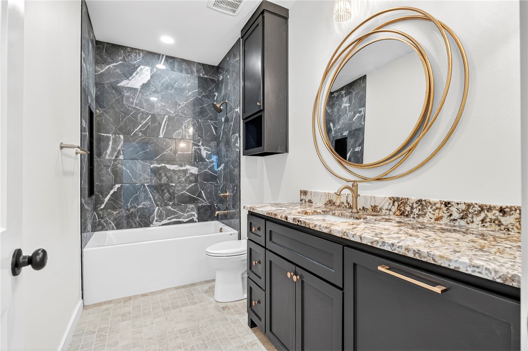 Alianna At The Hub - Residential