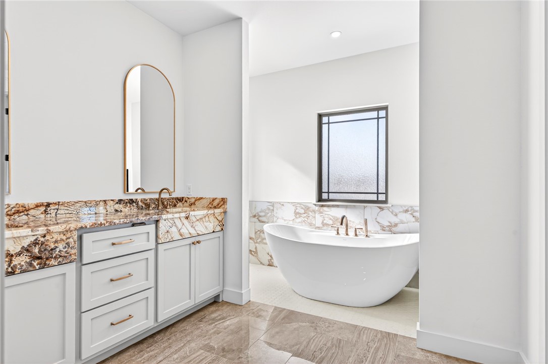 Alianna At The Hub - Residential