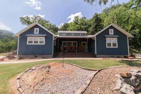 Photo of 19055 Cove Creek Road, Prairie Grove, AR 72753 (MLS # 1335460)
