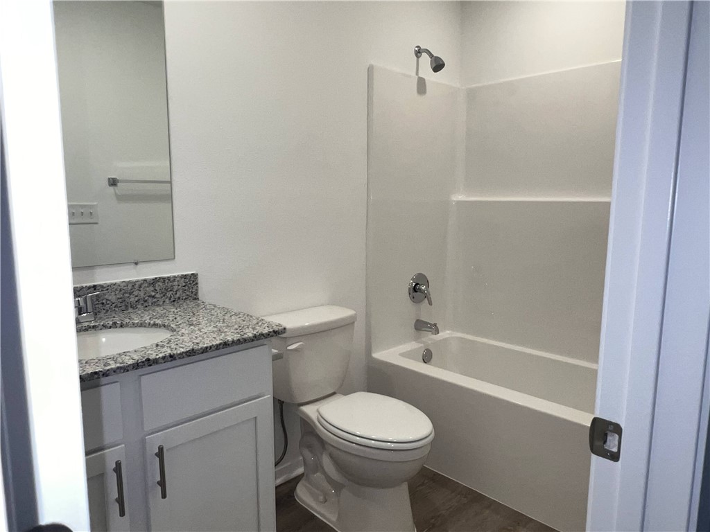 WALNUT HILL SUB PH V-PEA RIDGE - Residential Lease