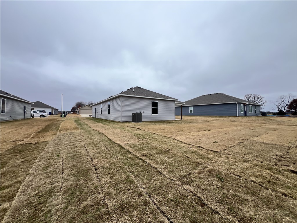 WALNUT HILL SUB PH V-PEA RIDGE - Residential Lease